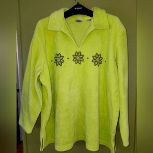 Very vibrant, warm, bright pullover. Made by Just My Size